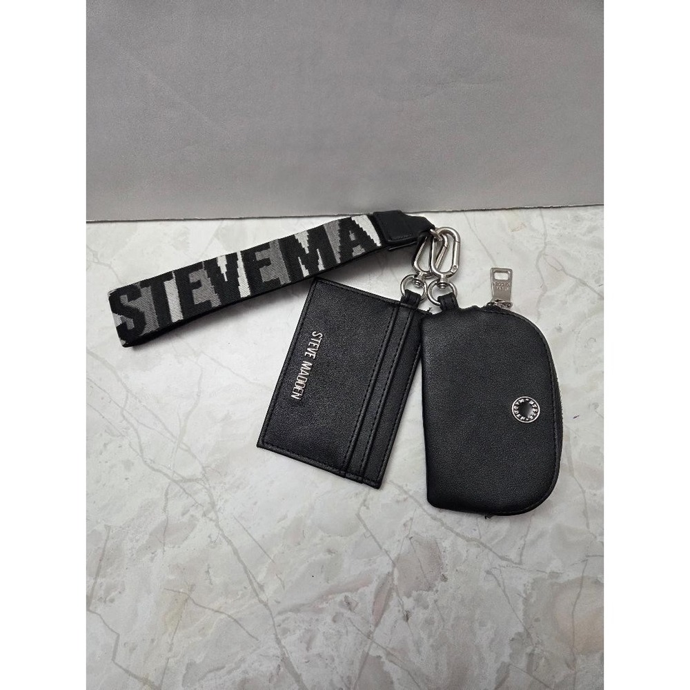 Steve Madden Black Leather Cardholder Coin Pouch Keychain Logo Wristlet Strap